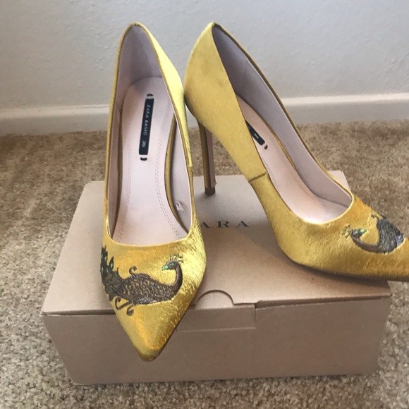 Shoes - Picture 3 of 3